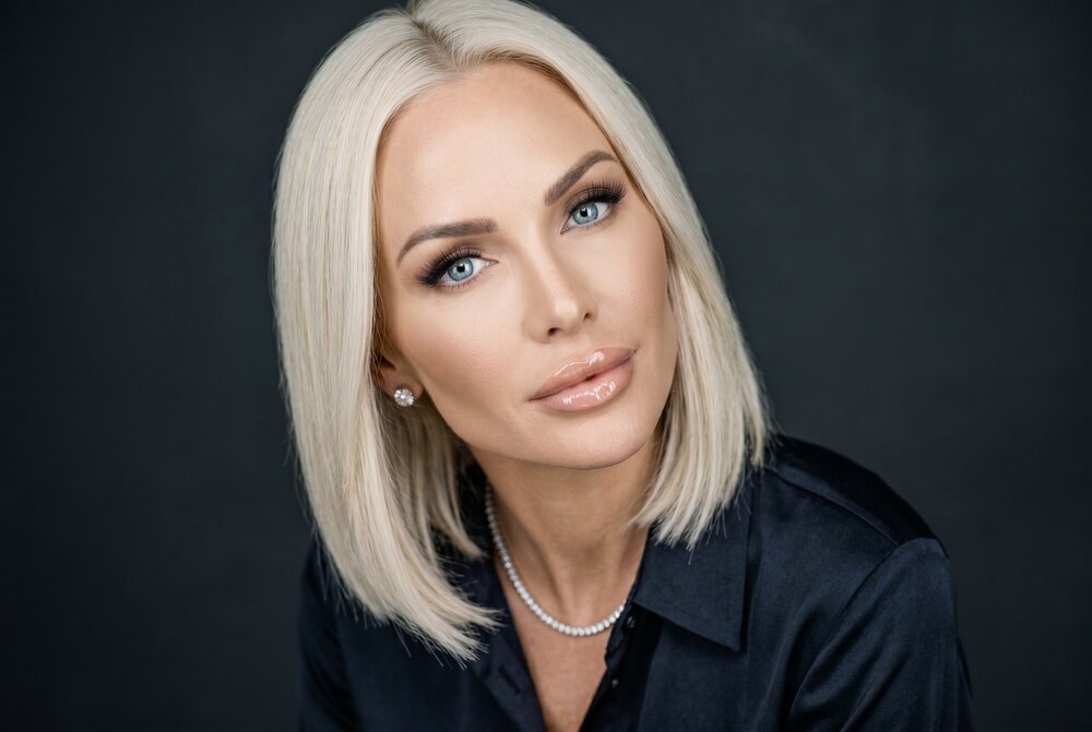 Vivien — Beverly Hills Mamas
